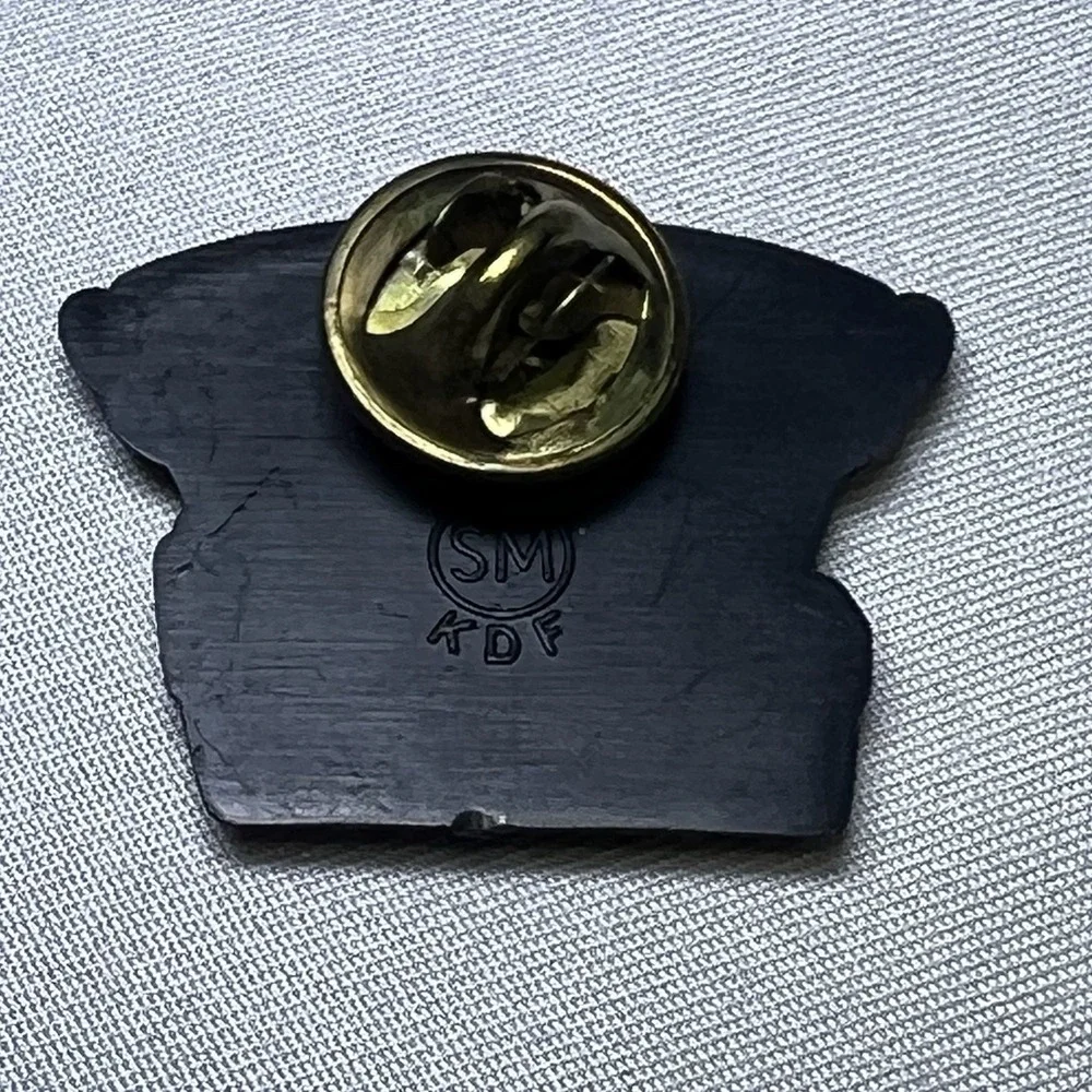Kentucky Derby Festival Pegasus Pin 2011 Red Version‎ Horse Races Louisville